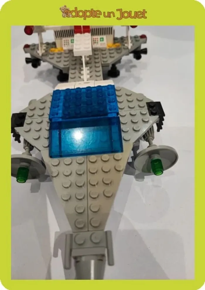 Lego - Classic Space - 6929 - Starfleet Voyager - photo numéro 4