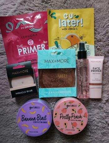 Lot maquillage neuf