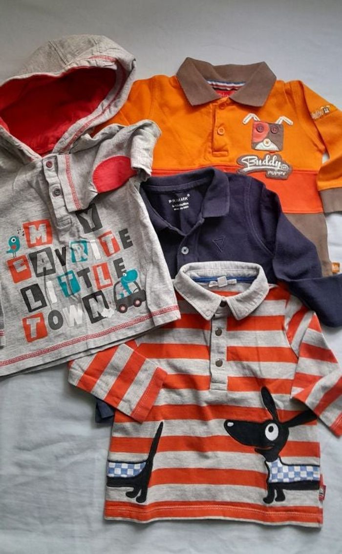 Lot 3 polos + 1 avec capuche 18-24 mois