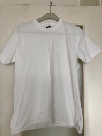 T-shirt Hugo Boss taille M