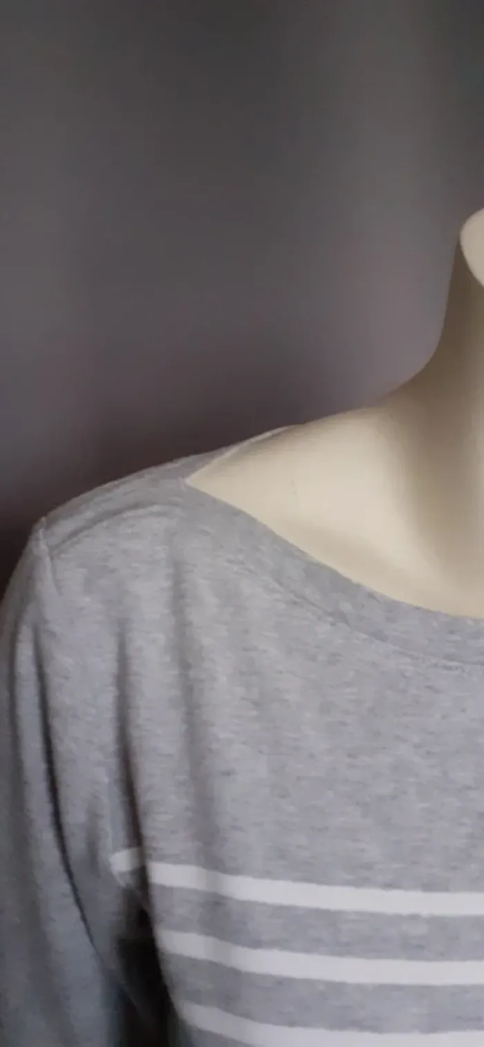 Joli tee-shirt manches 3/4. - photo numéro 4