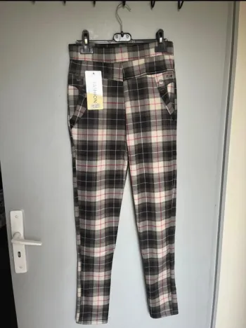 Pantalon à carreaux