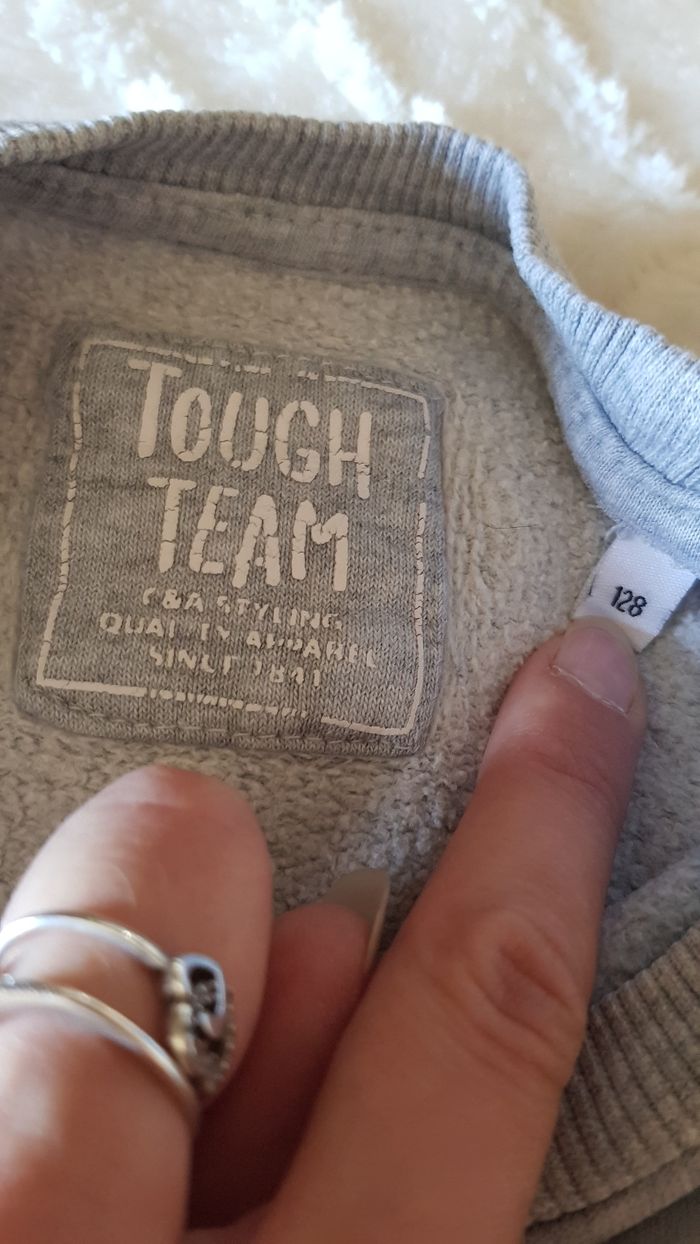 Pull motif camion de pompier - photo numéro 4
