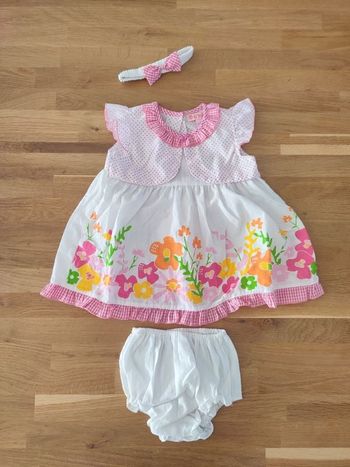 Ensemble robe/bloomer/bandeau Baby C neuf