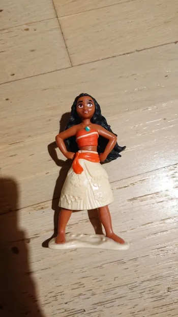 Figurine vaiana "Kinder surprise maxi"