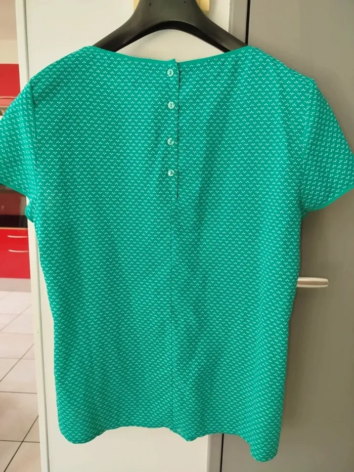 Top Camaïeu taille 40 - photo numéro 2