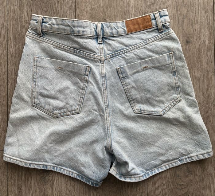 Short en jean à boutons taille haute - photo numéro 4