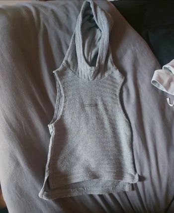 Pull sans manches