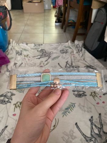 Bracelet multi rangs.