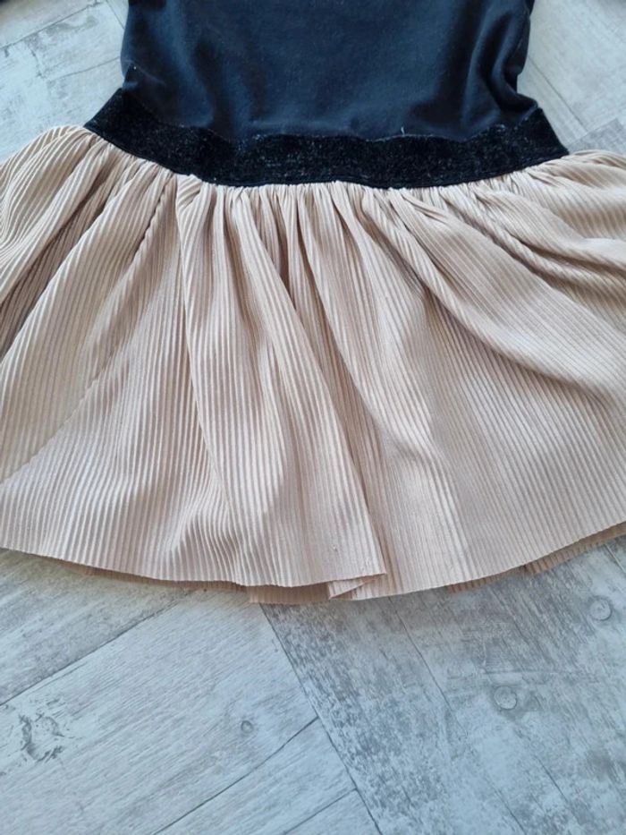 Robe  Taille 4 ans - photo numéro 5