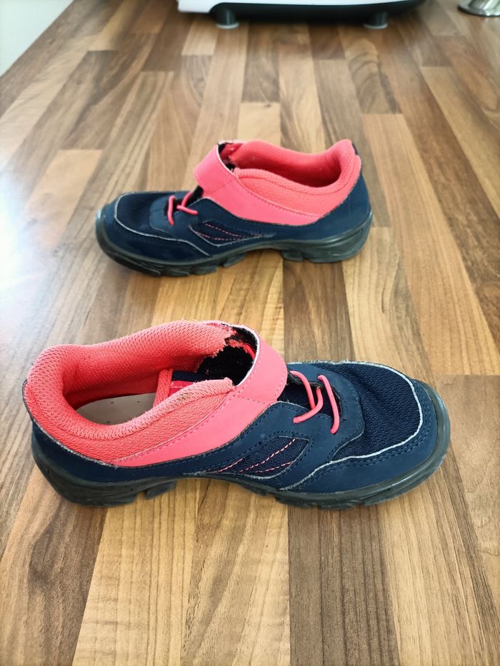 Chaussures de randonnée bleu et rose Quechua 31 - photo numéro 6