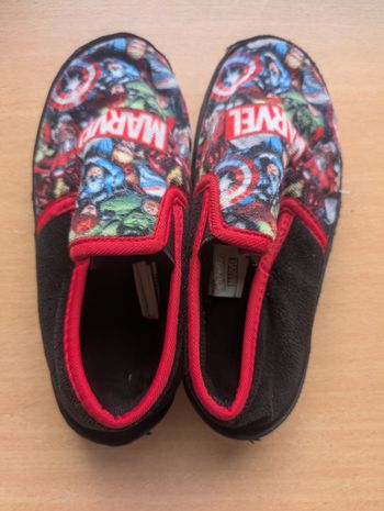 Chaussons Enfants Marvel Avengers pointure 33