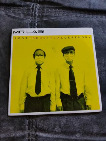 Cd post industrial ceremony