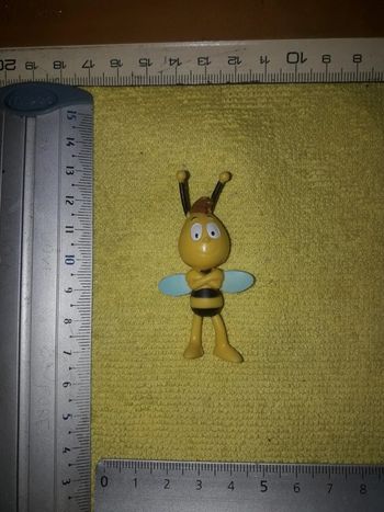 Maya l'abeille figurine