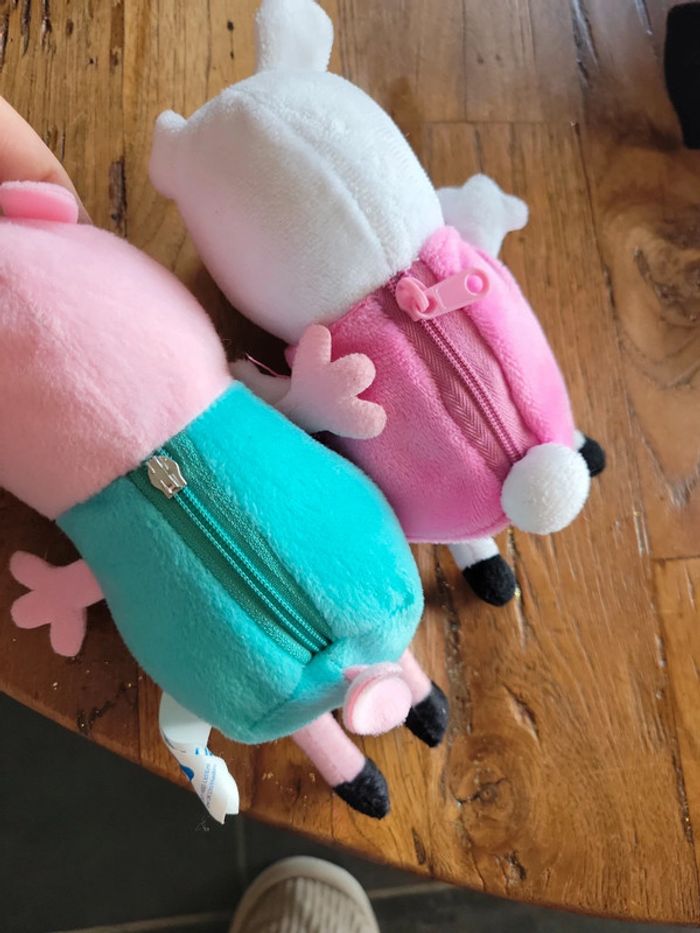Lot peluches Peppa - photo numéro 9