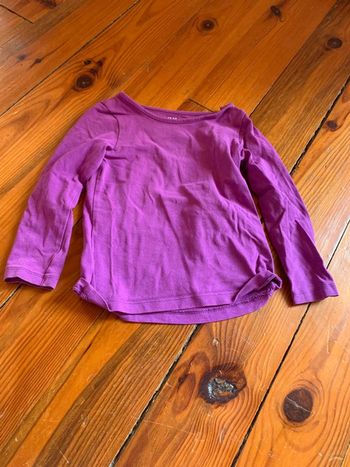 Pull violet h et m taille 92cm