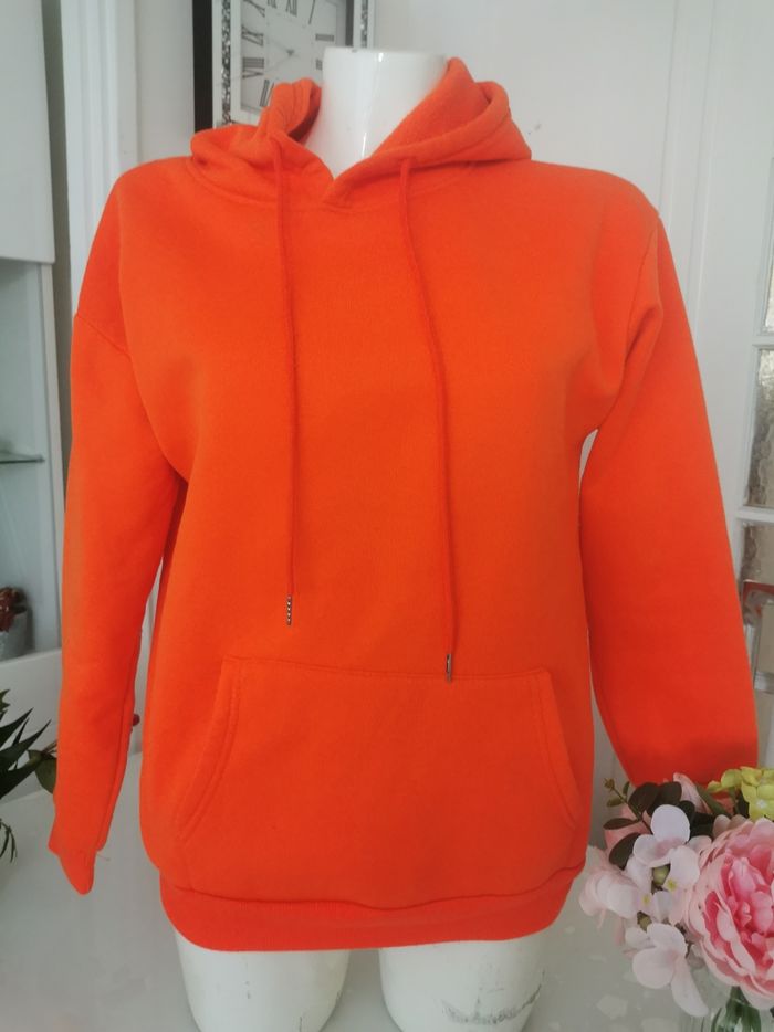 🧡🤍Jolie Sweat A Capuche Shein 🧡🤍 - photo numéro 4