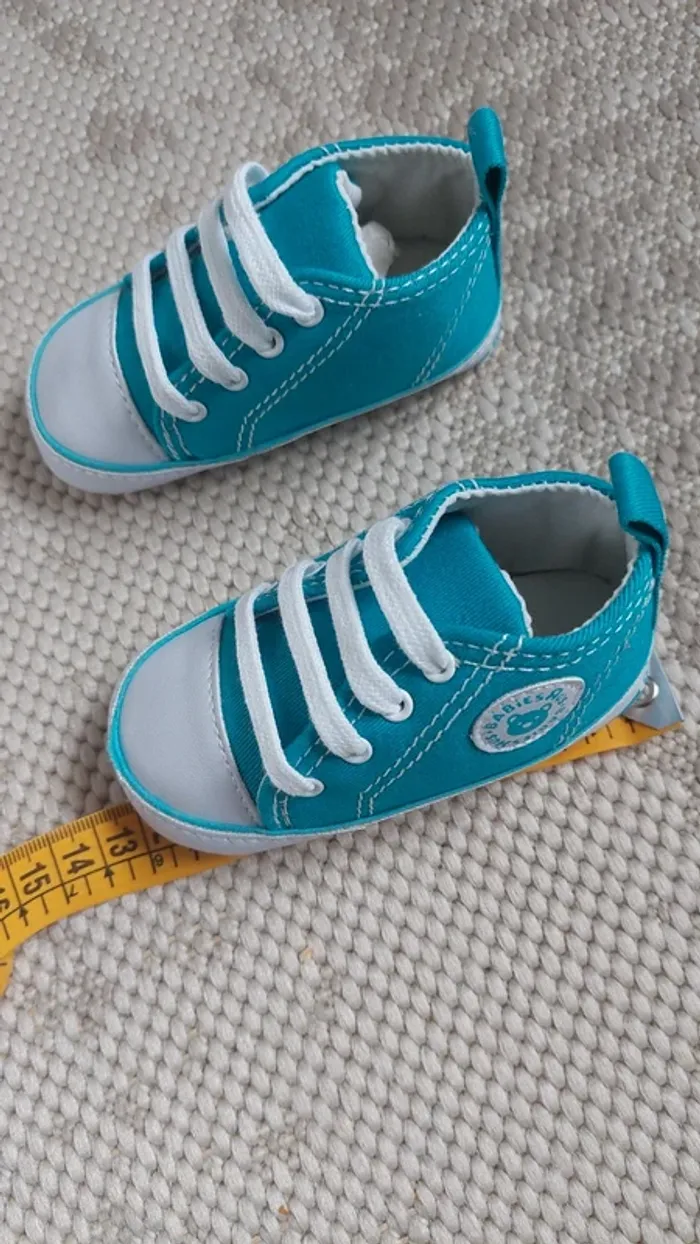 Chaussons bébé - photo numéro 2