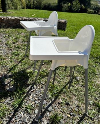 Lot de 2 chaises hautes IKEA antilop