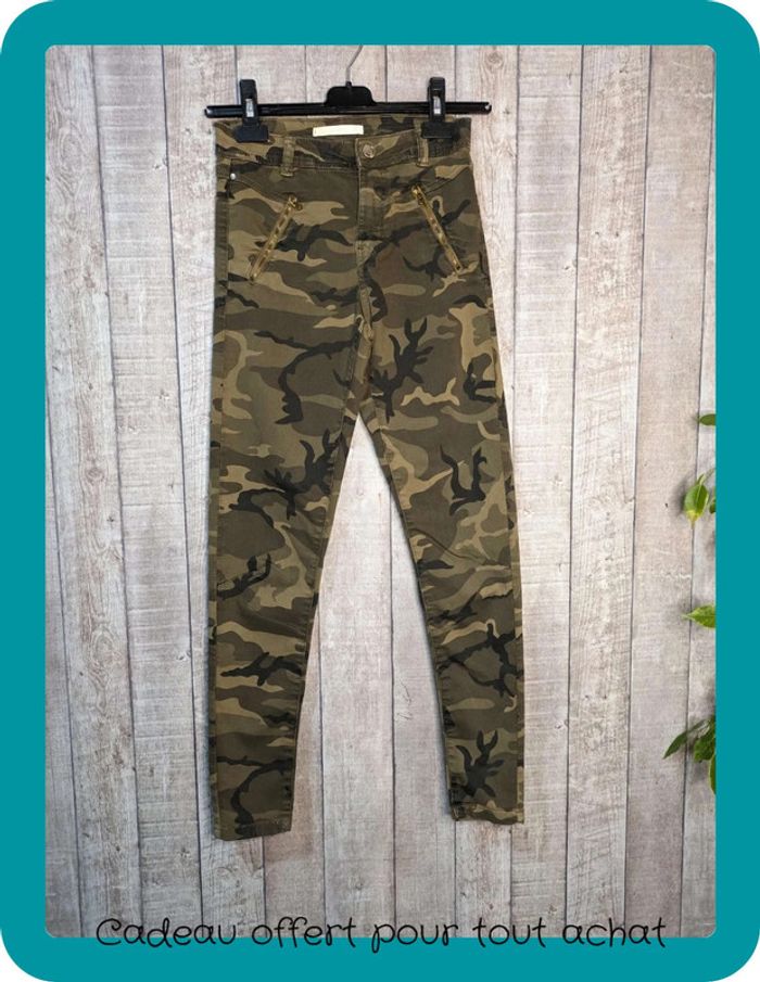 Pantalon militaire Bershka 36