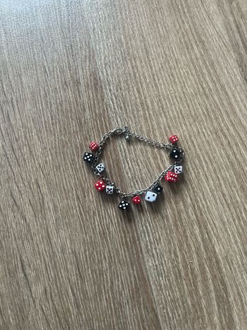 bracelet dé