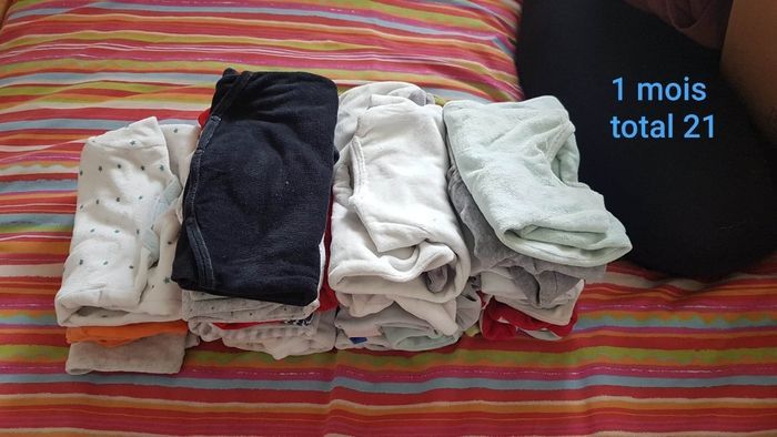 Vêtements bébé 1 mois - photo numéro 7