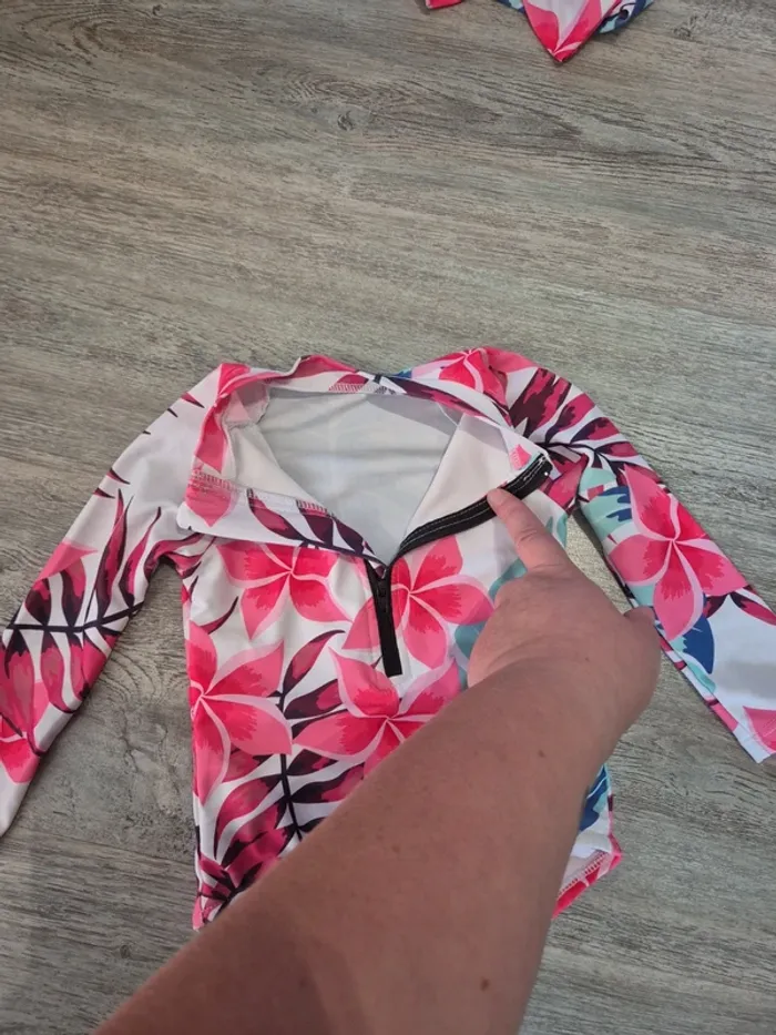 Maillot de bain anti UV manches longues - photo numéro 4