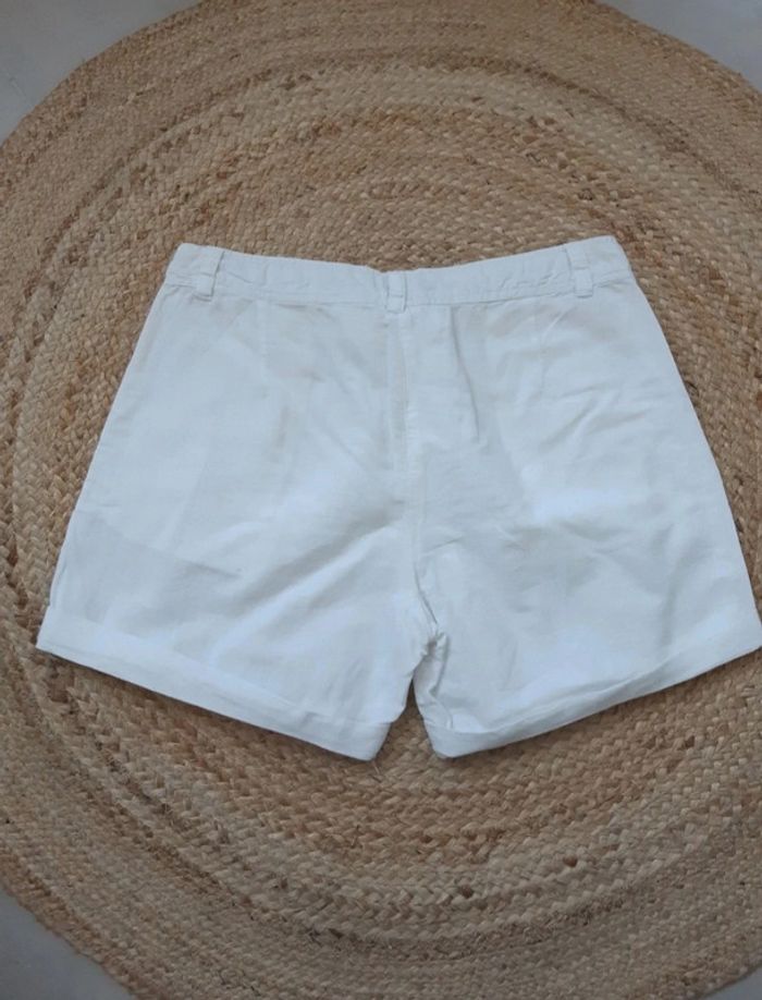 Short blanc T38 - photo numéro 3
