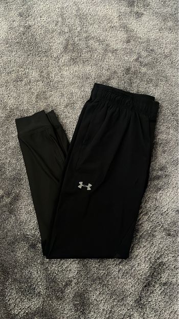 Jogging under armour hybrid taille S neuf noir 
