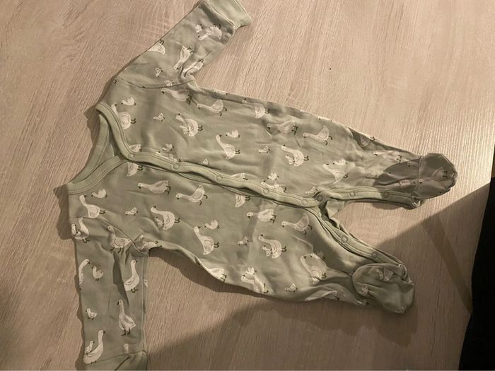 Grenouillère / Pyjama bébé