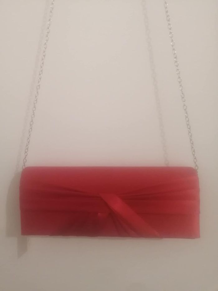 pochette avec noeud