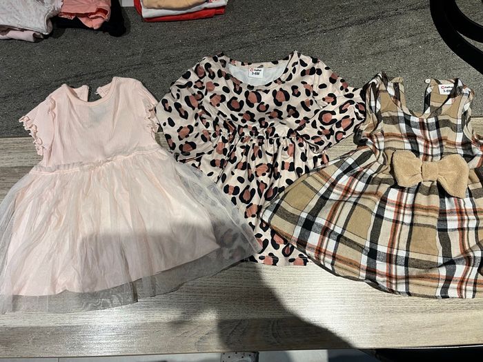 Lot 6 mois fille - photo numéro 3