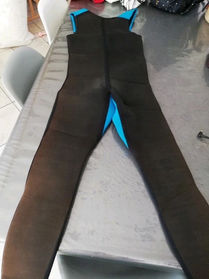 Combinaison de plongée - photo numéro 8