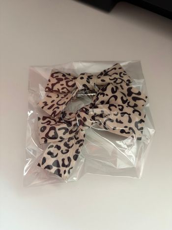 Lot de 2 pinces barrettes  avec noeud motif léopard 
