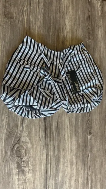 Short neuf femme S