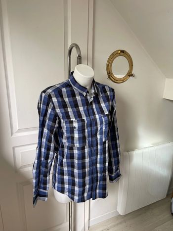 Chemise à carreaux