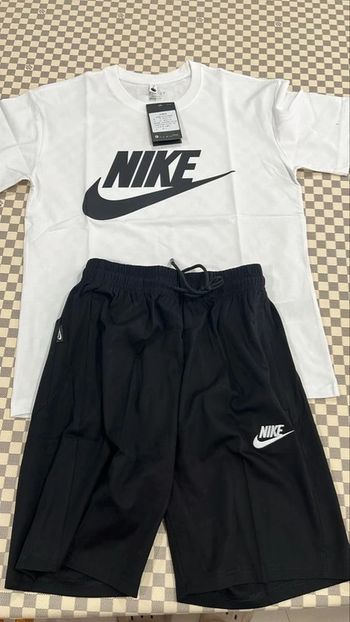 Ensemble Nike t-shirt short blanc noir