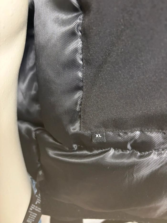 Doudoune neuve The Kooples noire avec capuche en fausse fourrure – Taille XL - photo numéro 16