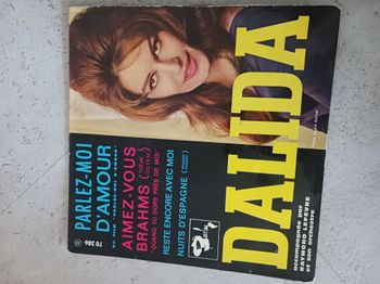 Dalida Parlez - Moi D ' Amour disque vinyl 45 T