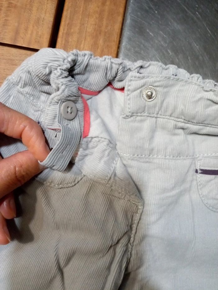 Pantalon velours T 6 mois 67 cm - photo numéro 3
