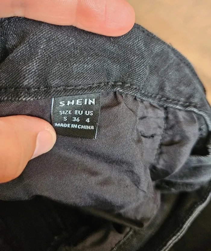 Jeans slim noir taille S - photo numéro 3