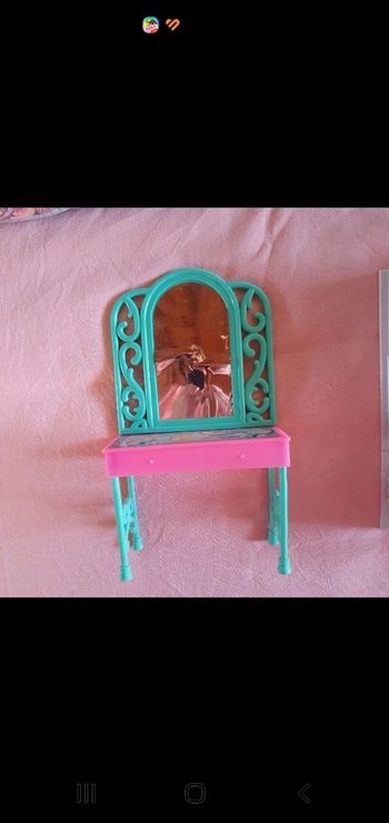 lot accessoires et mobilier maison poupée