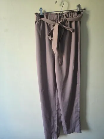 Pantalon fluide rose parme