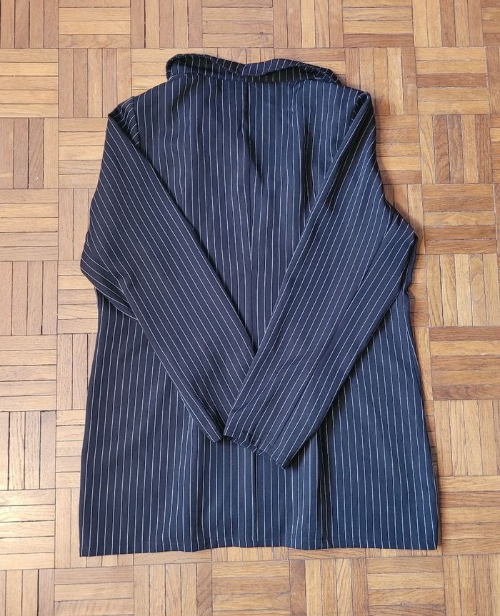 Joli blazer oversize à rayures - photo numéro 2