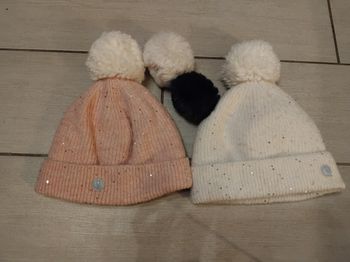 Lot Bonnet fille taille 55