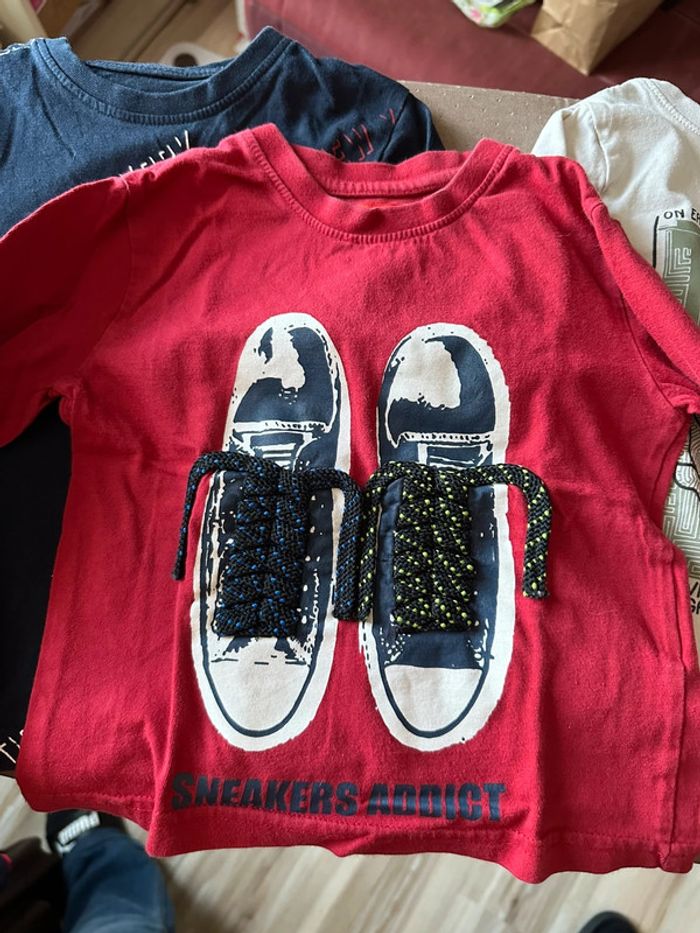3 tee-shirts manches longues 3 ans - photo numéro 3