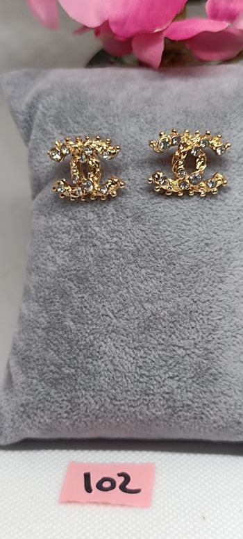 Plusieurs modèles, article