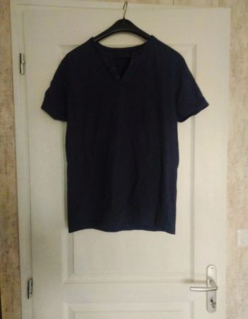 T-shirt 100% coton taille s col tunisien bleu