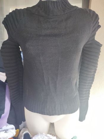#kytieSfemme. Pull épaules dénudées taille S/M