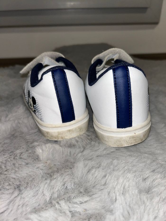 Basket Mickey blanche - Taille 28 - photo numéro 5